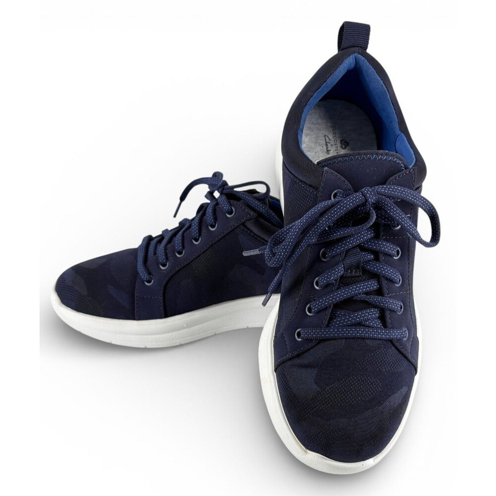 Clarks Womens Ezra Lace Sneaker Blue Camo Size 8 M